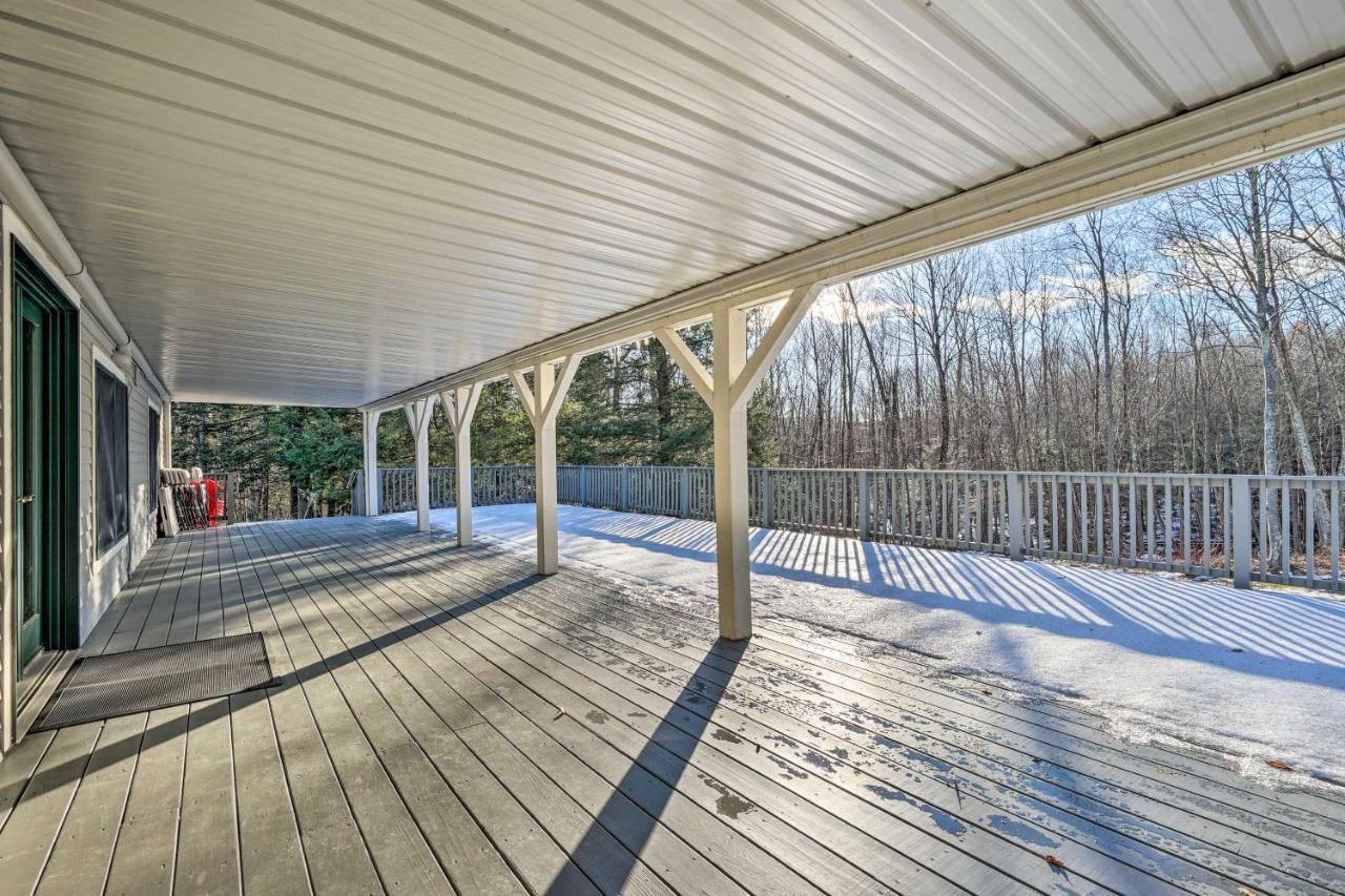 Berkshires Getaway With Deck And Mountain Views! Apartment Richmond Exterior photo